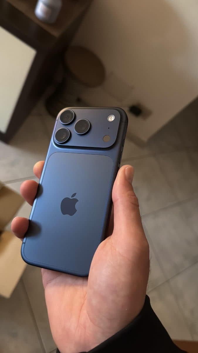 iPhone 17 pro 1